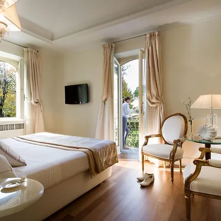 La Vedetta Hotell 5*