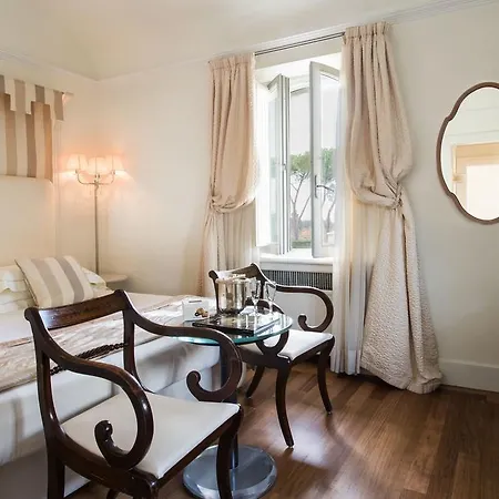 La Vedetta Hotell 5*
