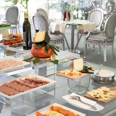 Hotell La Vedetta 5*