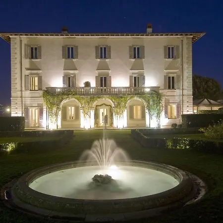 La Vedetta Hotell 5*